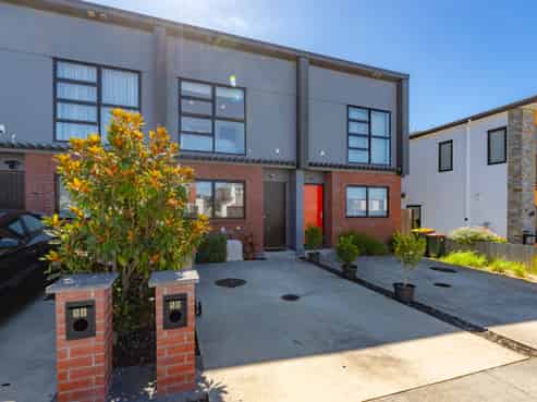 58 Turret Lane, Hobsonville