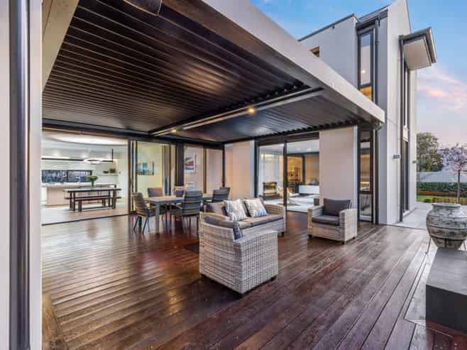 6 Circuit Street, Merivale