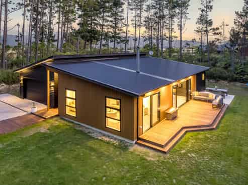 58 Crest Road, Akatarawa