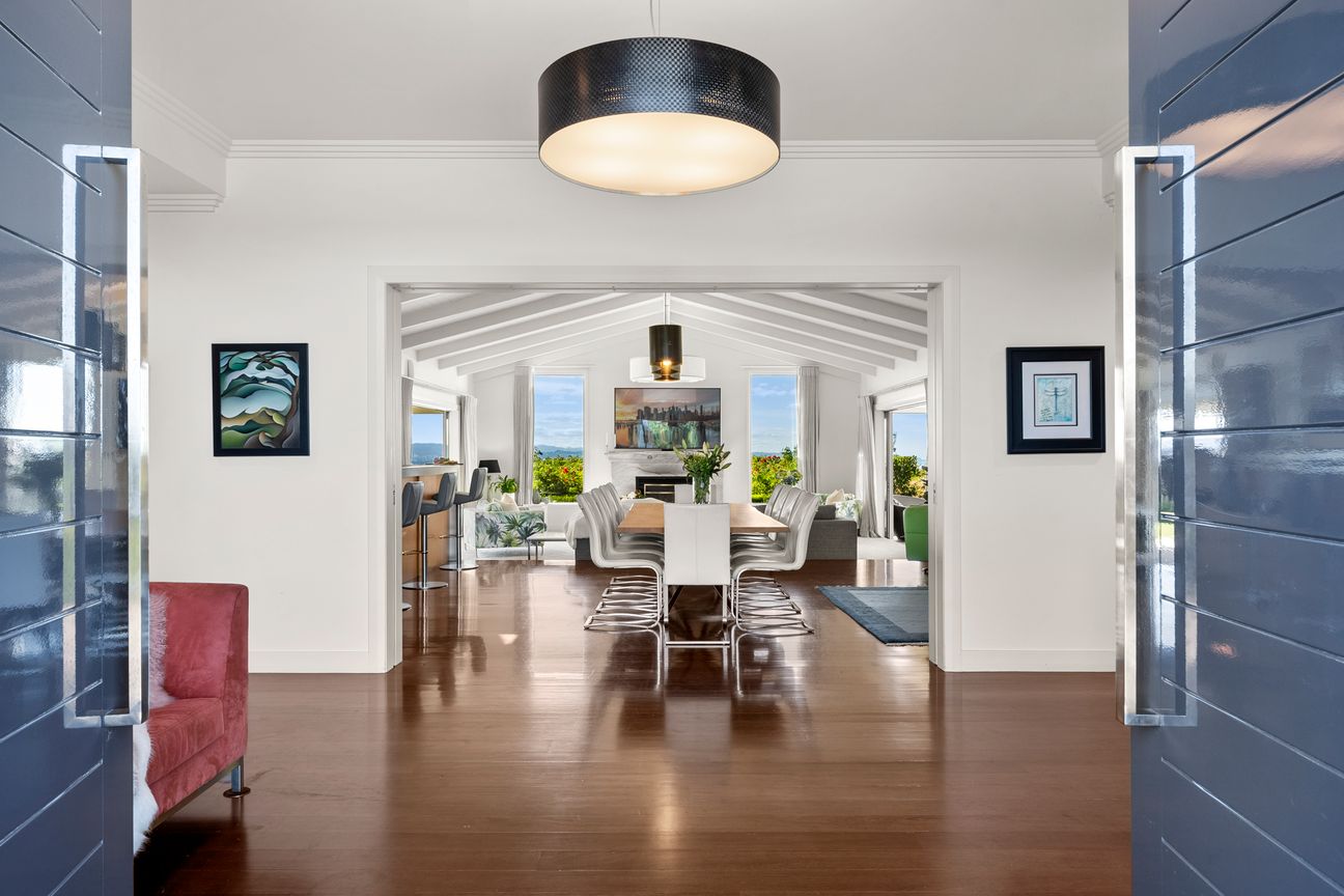 A Home Above the Rest - Vista 3