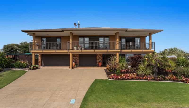 14 Commodores Close, Coastlands