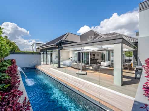 8 Oceania Place, Mellons Bay