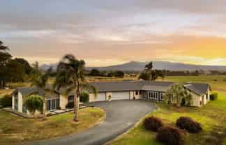 310 Gillard Road, Ngahinapouri