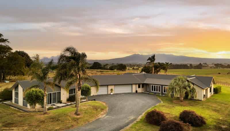 310 Gillard Road, Ngahinapouri