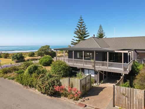 1 Buxton Place, Gore Bay
