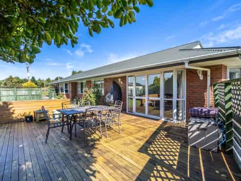 231 Chesney Street, Tisbury
