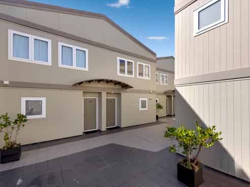 12/118 Broadway, Newmarket