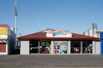 Retail and storage