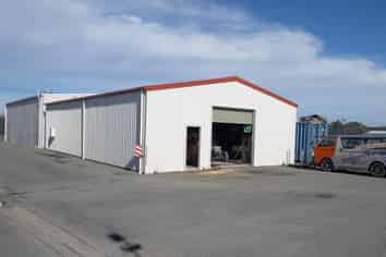 Retail and storage