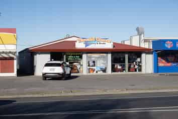Retail and storage