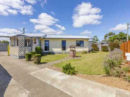 40 Charles Street, Takapau