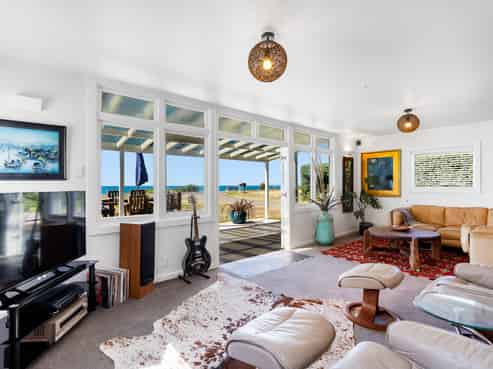 205 Whirinaki Road, Bay View