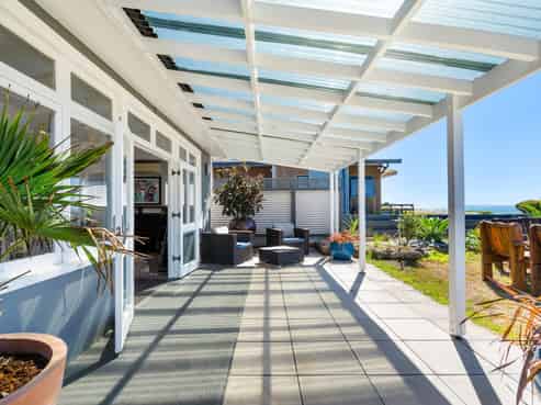 205 Whirinaki Road, Bay View