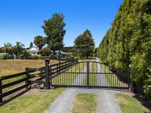 2155 State Highway 30, Te Teko