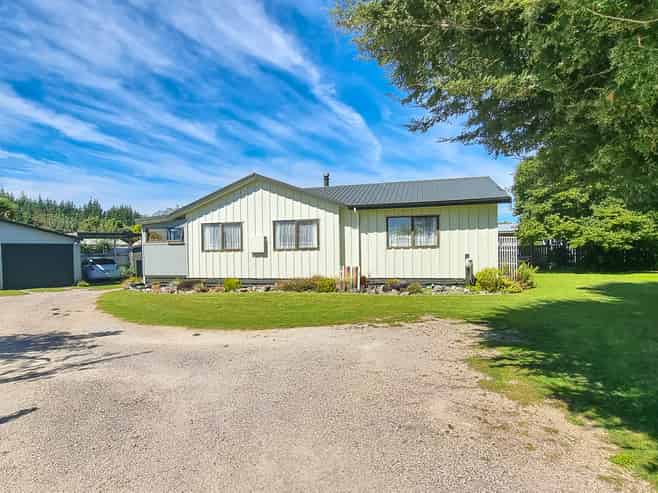 64 Abel Tasman Drive, Takaka