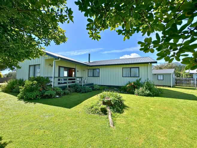 64 Abel Tasman Drive, Takaka