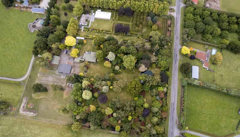 371 Racecourse Road, Allenton