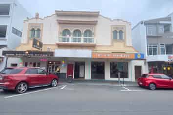 Generous Sized Retail Premises in CBD