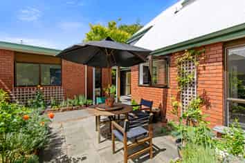 133C Waterloo Road, Hutt Central