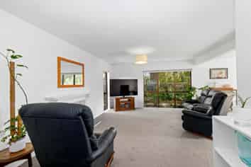 133C Waterloo Road, Hutt Central