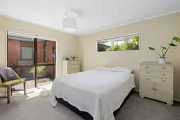 133C Waterloo Road, Hutt Central