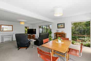 133C Waterloo Road, Hutt Central