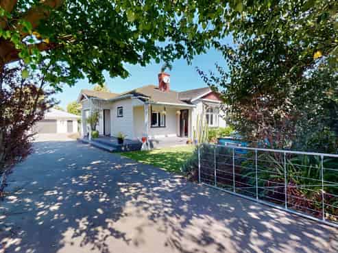 64 Oxford Street, Hampstead