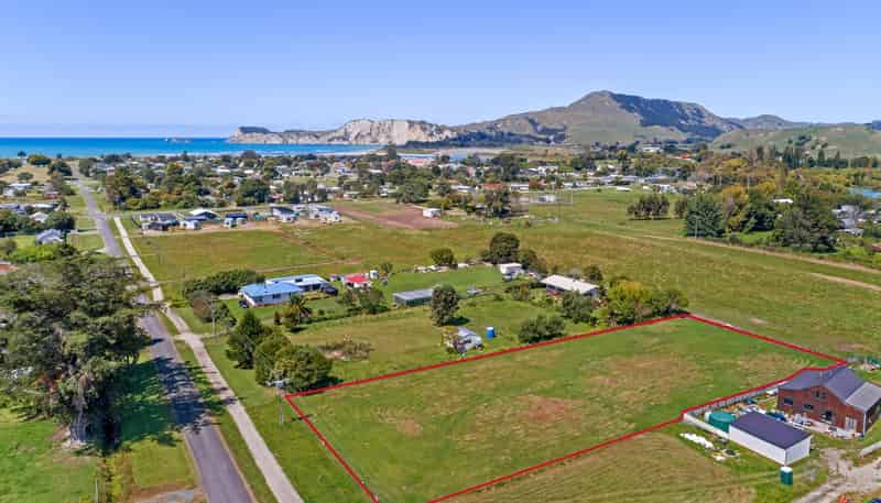 60 Banks Street, Tolaga Bay