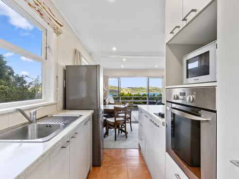 5B Acheron Road, Mana