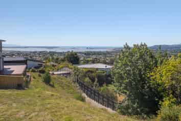 11 Valhalla Drive, Richmond