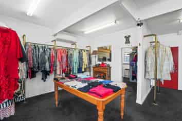 High Profile Corner Premises   