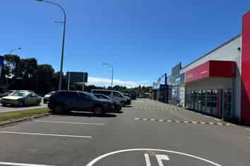 High Profile Commercial Space 