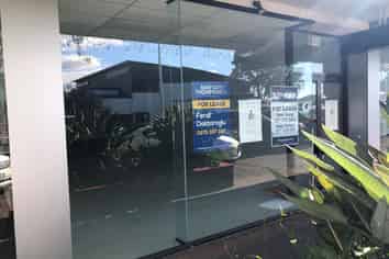 PRIME RETAIL/OFFICE SPACE FOR LEASE
