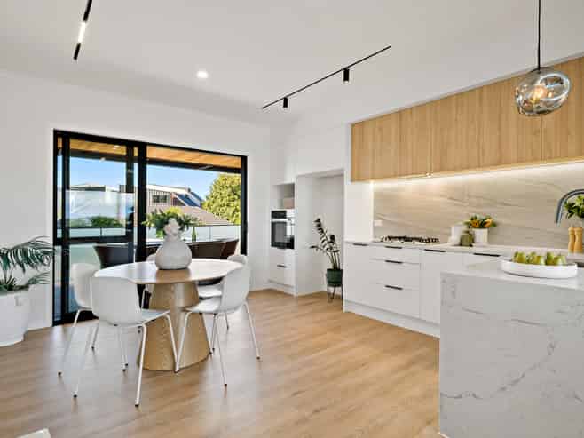 2/47 Ngaio Street, Orakei