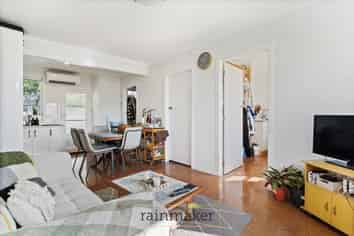 8/3 Begbie Place, Sandringham