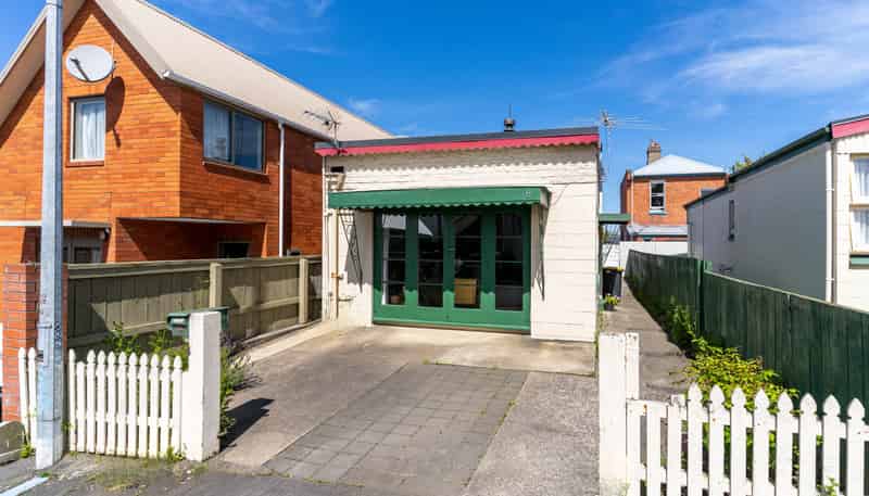 9 Titan Street, North Dunedin