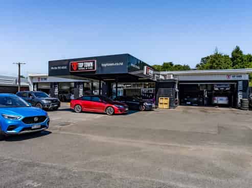 Top Town Wheel & Tyre