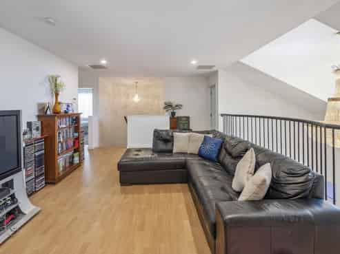 28 Magnolia Rise, Waipahihi