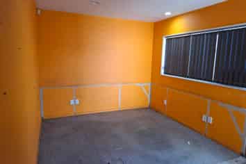IDEAL TRADIES/WAREHOUSING UNIT