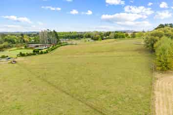 11 Bobs Way, Dairy Flat