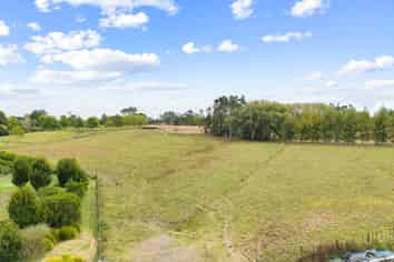 11 Bobs Way, Dairy Flat