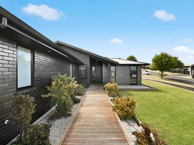 23 Waireka Road, Rototuna
