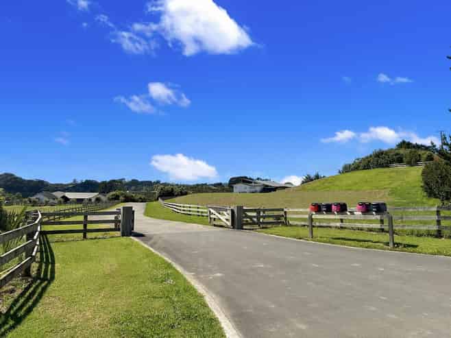 294 Whitford Park Road, Whitford