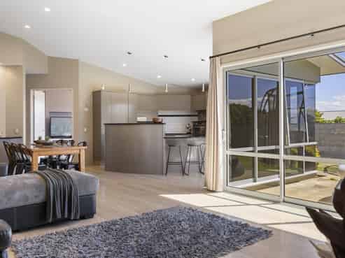 129 Victory Drive, Wharewaka
