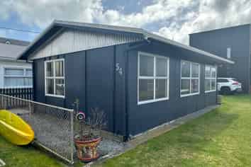 54 Fifth Avenue, Urenui