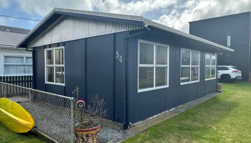 54 Fifth Avenue, Urenui