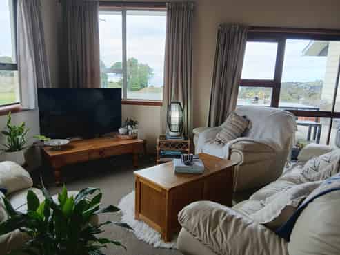 32 Tenby Street, Moeraki