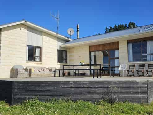 32 Tenby Street, Moeraki