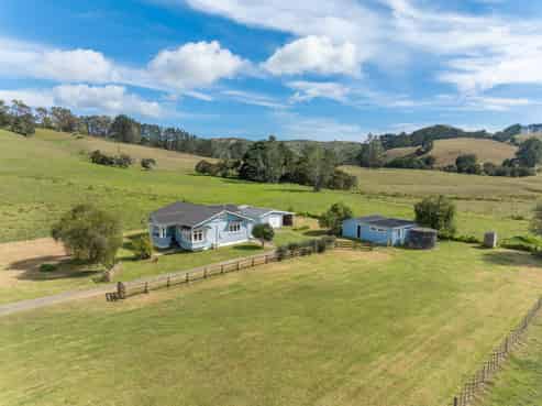 2490 State Highway 10, Mangonui