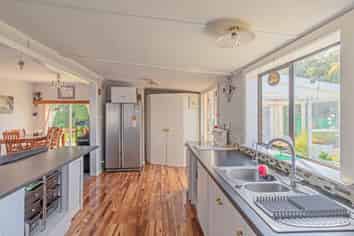 347 Waimate Highway, Saint Andrews